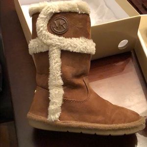 Michael Kors snow boots